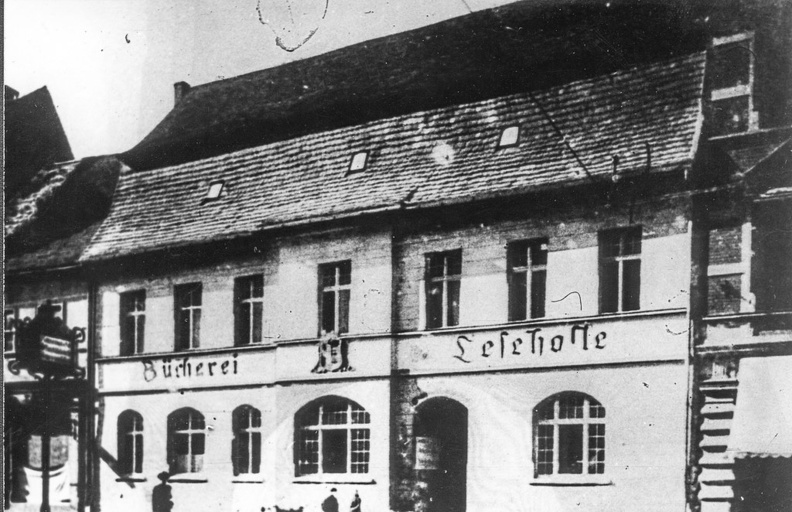 FI 3-0045.jpg