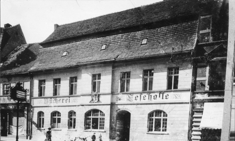 FI 3-0048.jpg