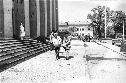 FLeyse13-0025