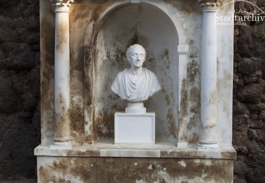 FDigital-2011-04-29-0008