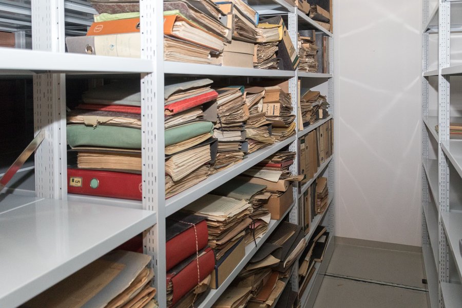 Akten im Magazin