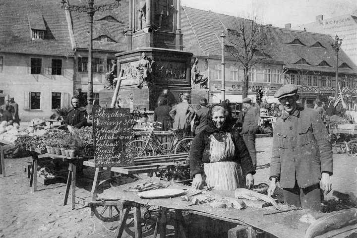 Lesereihe „Die Welt kommt ans Bauhaus“ – ...